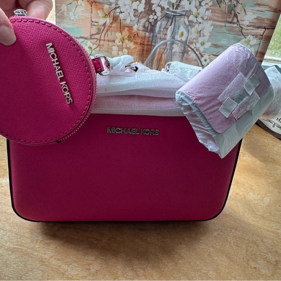 Michael Kors Fuchsia Crossbody Bag - Picture 1 of 9